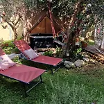 Sky - Bubble Tuscany Nel Ex Convento Delle Suore Glamping *