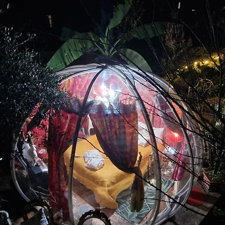 Sky - Bubble Tuscany Nel Ex Convento Delle Suore Glamping Carrara